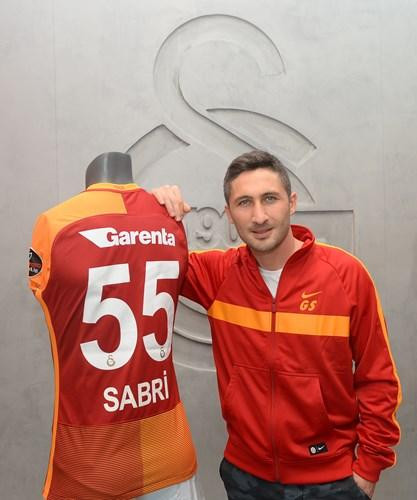 'Galatasaraylı olmanın gururunu taşıyorum' - Resim : 1