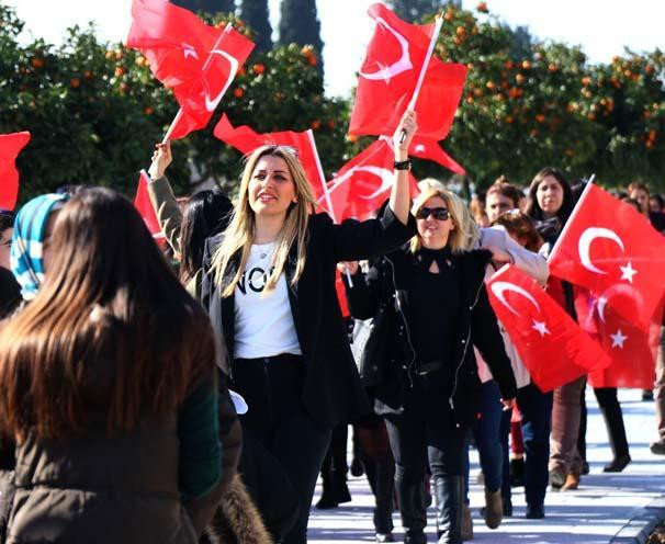 Adana'da 250 kadın Afrin'e gitmek için başvurdu - Resim : 1