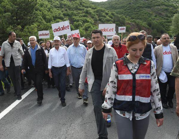 Kılıçdaroğlu 'Adalet Yürüyüşü'nün 6. gününde - Resim : 3