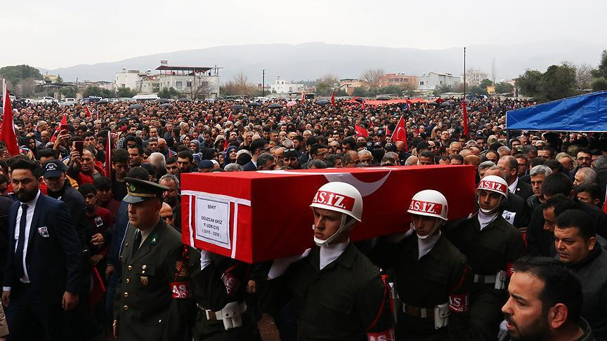 Afrin Şehitleri son yolculuğuna uğurlandı - Resim : 3