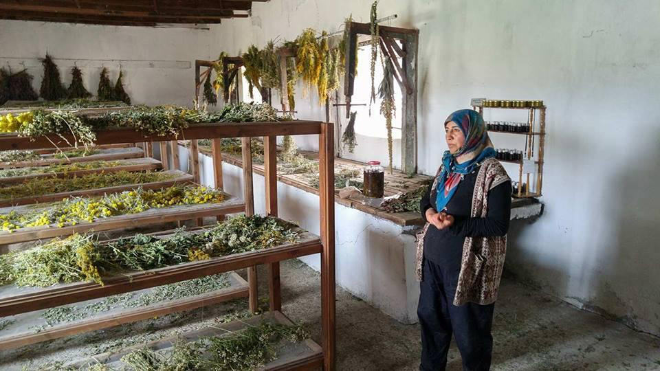 Sıra dışı bir köy sıra dışı bir kadın - Resim : 2