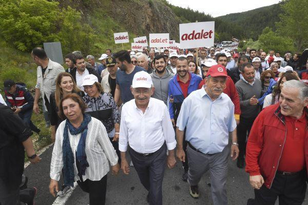 Kılıçdaroğlu 'Adalet Yürüyüşü'nün 6. gününde - Resim : 2