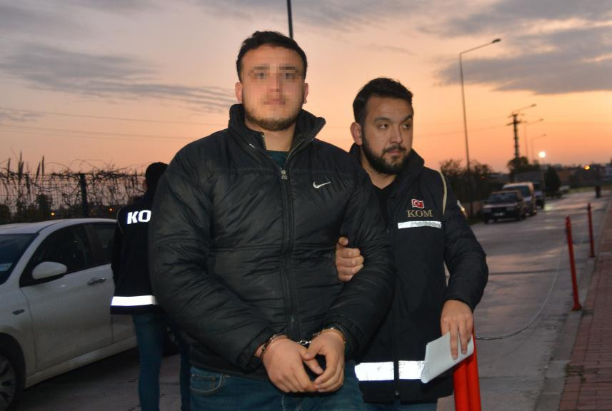 Adana merkezli 9 ilde FETÖ operasyonu: 21 gözaltı kararı - Resim : 2