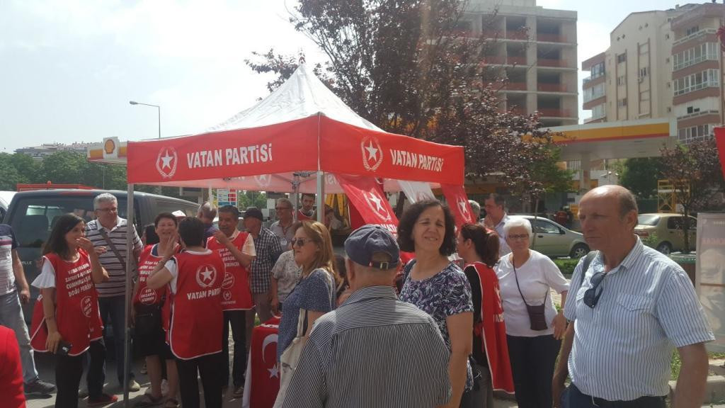 İlk imza gününde Perinçek seferberliği - Resim : 25