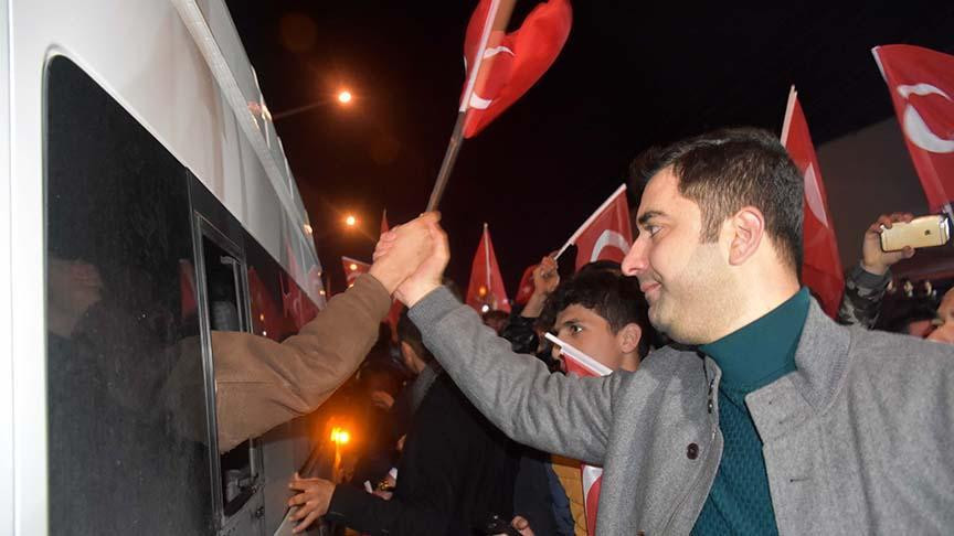 PÖH timini Afrin'e binlerce vatandaş uğurladı - Resim : 2