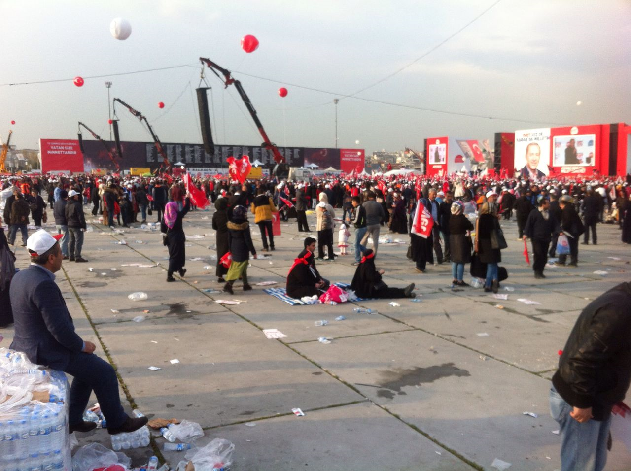 İstanbul'da AKP'ye Yenikapı şoku - Resim : 5