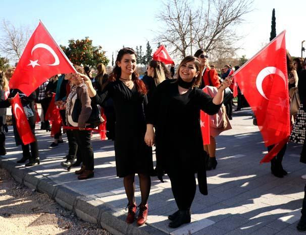 Adana'da 250 kadın Afrin'e gitmek için başvurdu - Resim : 4