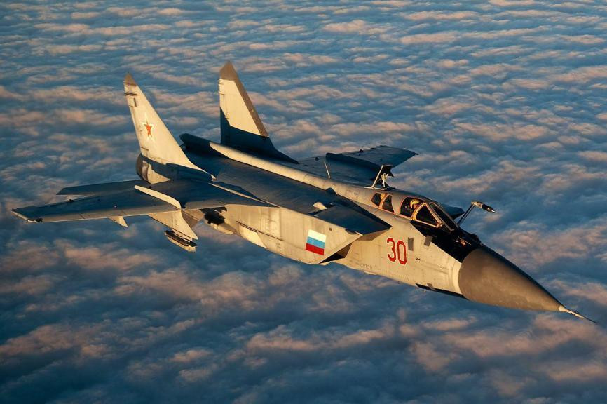 MiG-31'den Cruise füzesine stratosferde müdahale - Resim : 6