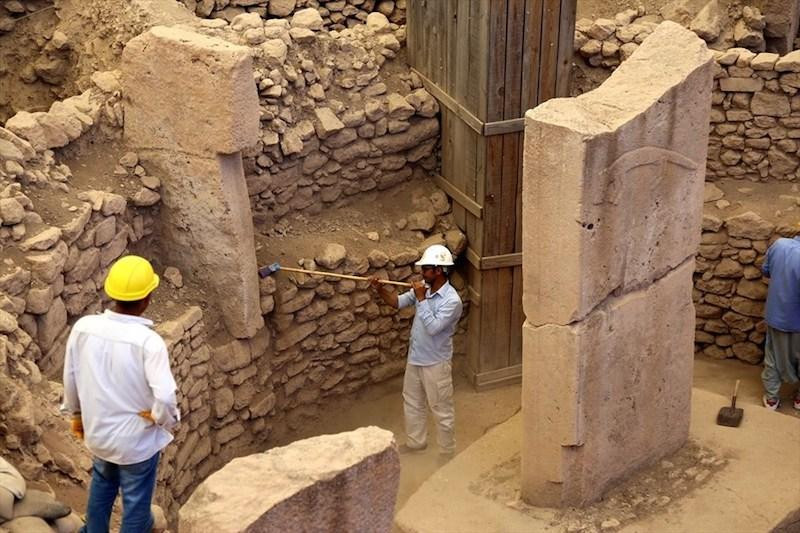 Göbeklitepe’de en az 200 dikilitaşın daha varlığı keşfedildi - Resim : 2