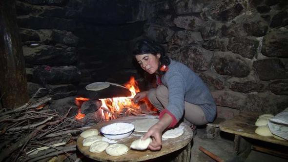 Erzincan’da kabile hayatı yaşayan aile: Bugüne kadar devletle hiç görüşmedik - Resim : 6