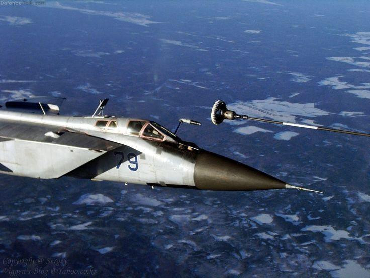 MiG-31'den Cruise füzesine stratosferde müdahale - Resim : 5