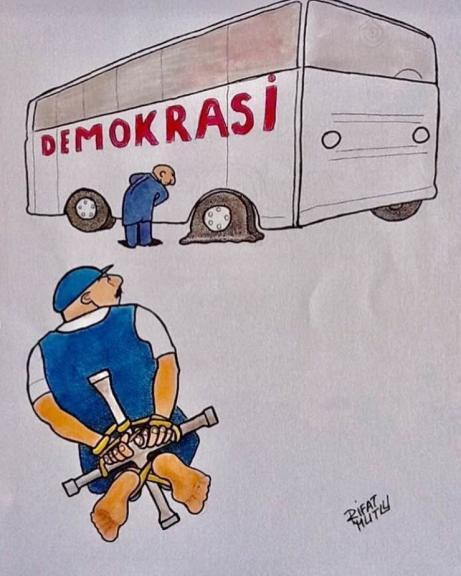 Vatan Partisi adayı Mutlu, kendi çizdiği karikatürlerle 'Mutlu İzmir' projesini anlattı - Resim : 11