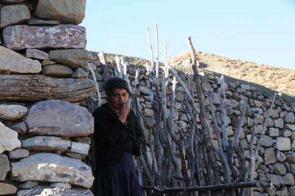 Erzincan’da kabile hayatı yaşayan aile: Bugüne kadar devletle hiç görüşmedik - Resim : 10