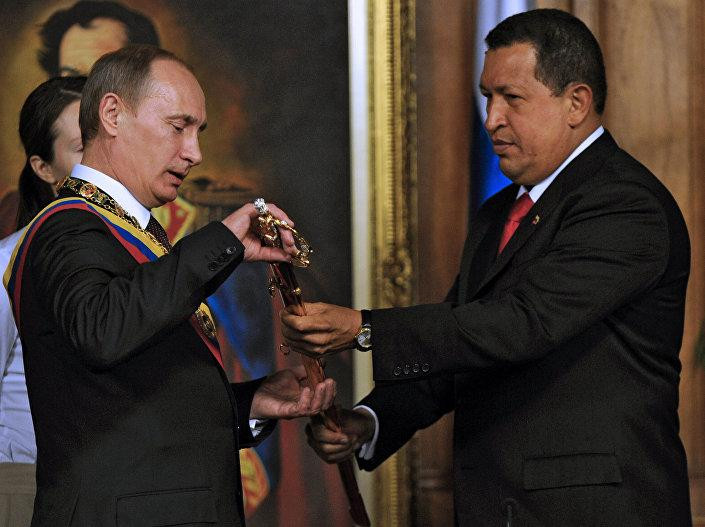 'Hugo Chavez Barış Ödülü' Putin'e verilecek - Resim : 1