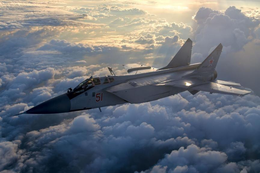 MiG-31'den Cruise füzesine stratosferde müdahale - Resim : 3