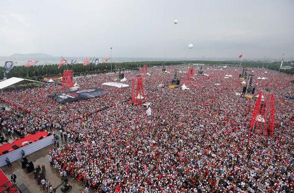 Cumhurbaşkanı adayı İnce Maltepe'de konuştu - Resim : 1