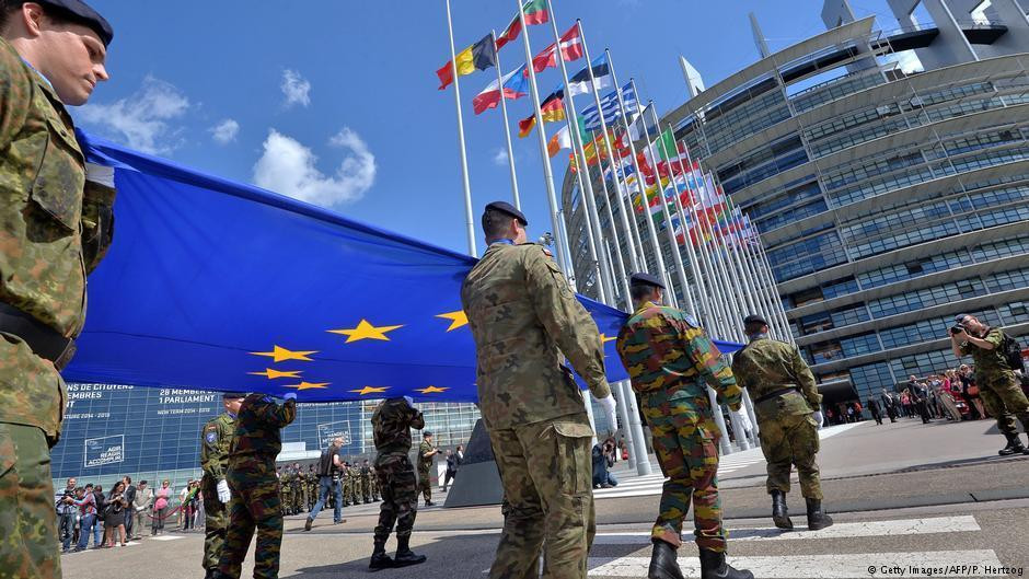 Avrupa Ordusu fikri fiiliyata geçiyor - Resim : 2