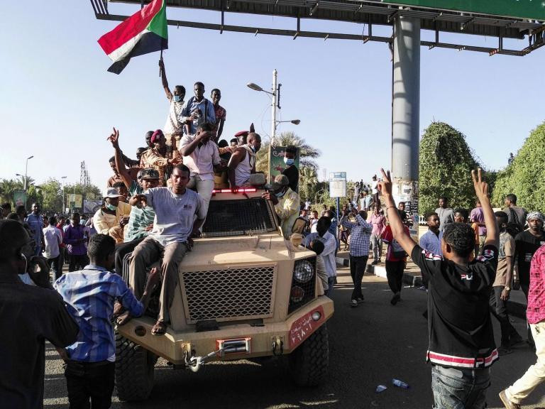 Sudan: Siyahların ülkesinden gelen - Resim : 4