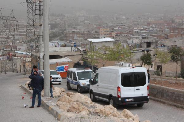Gözleri döndü: Şanlıurfa'da okul yoluna bomba döşediler - Resim : 1