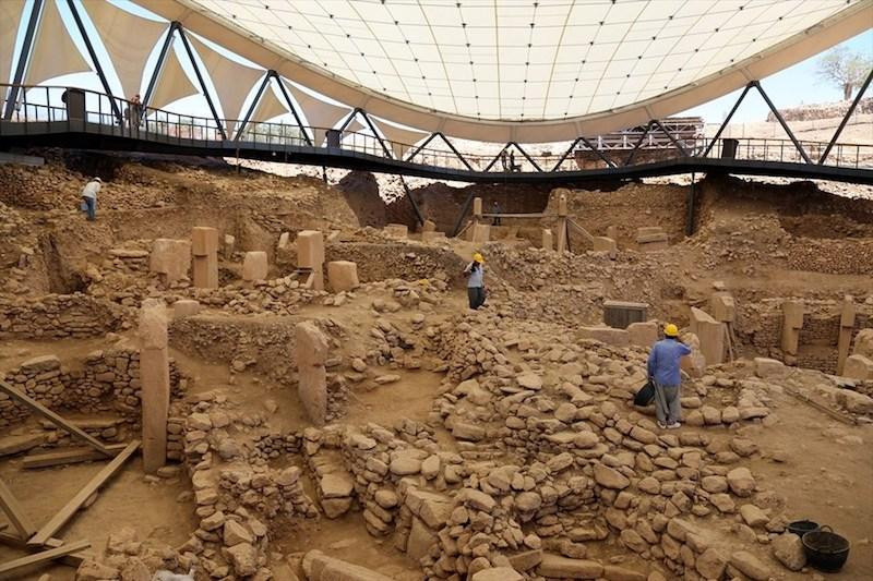 Göbeklitepe’de en az 200 dikilitaşın daha varlığı keşfedildi - Resim : 3