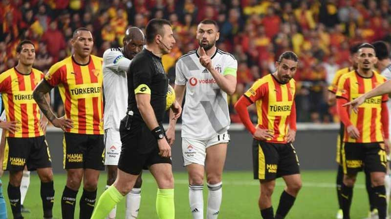 Göztepe Beşiktaş maçı tekrar edilecek mi? IFAB'dan kural hatası yanıtı - Resim: 1