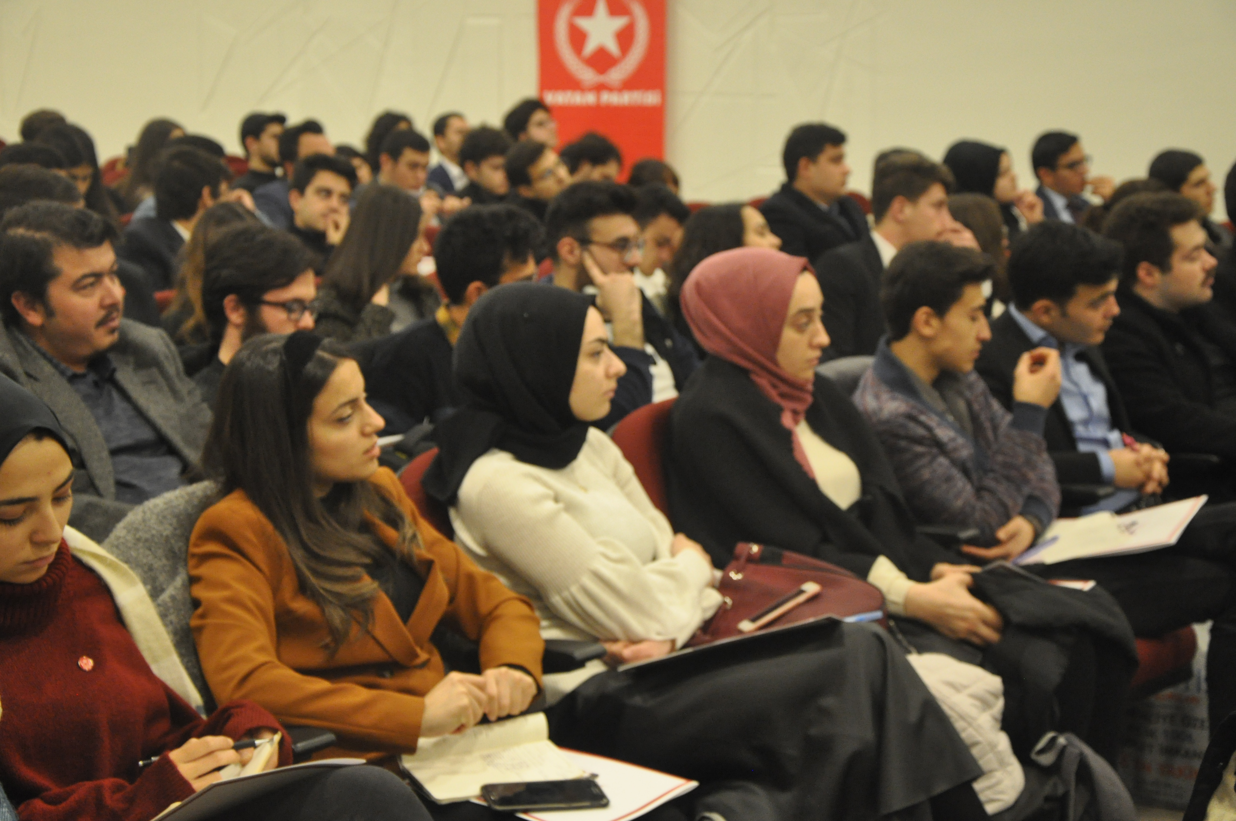 Ankara Öncü Parti Okulu başladı - Resim: 2