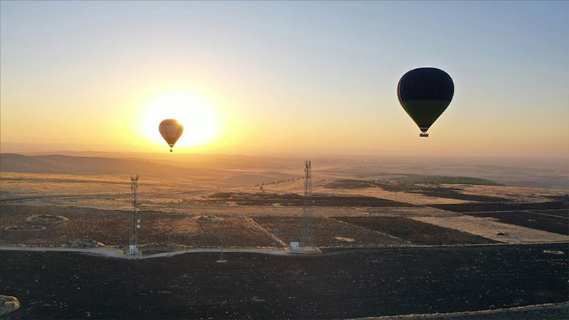 Göbeklitepe'de sıcak hava balonuyla resmi uçuşlar başladı - Resim: 2