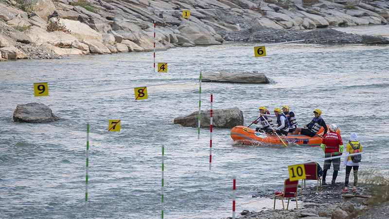 Terörden temizlenen Zap Vadisi'nde 40 kentten 450 sporcu buluştu - Resim: 2