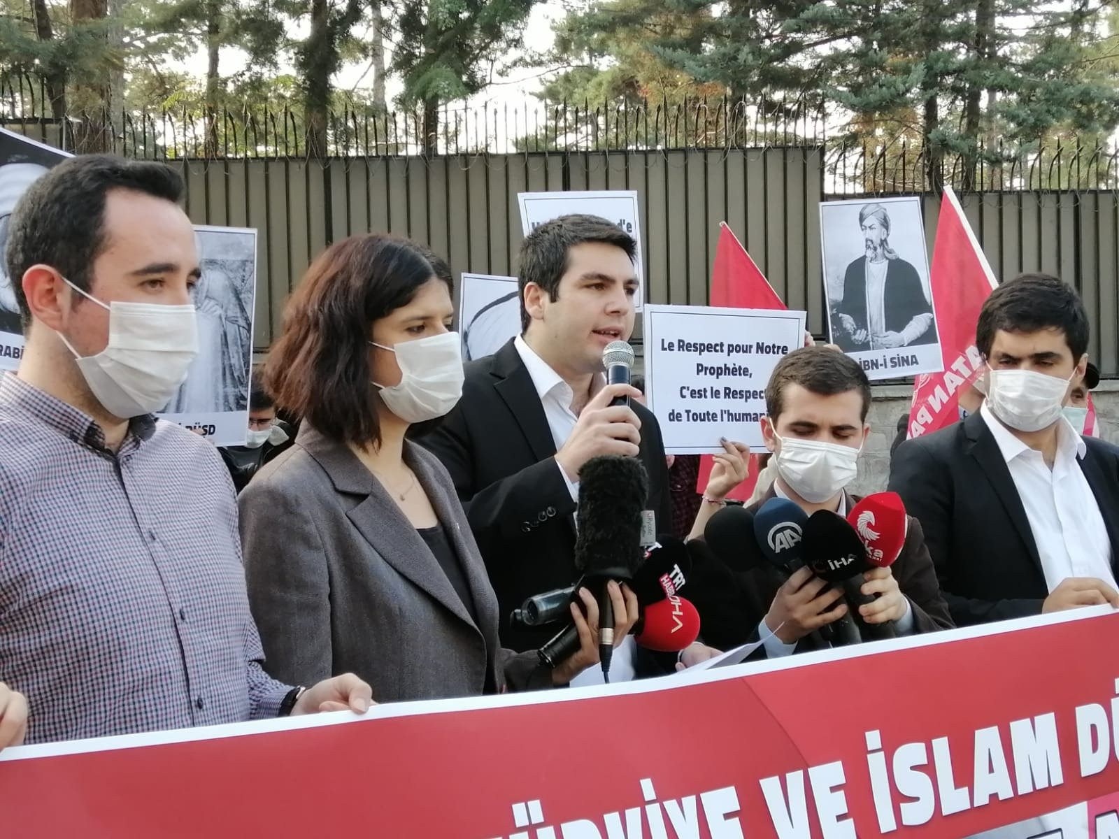 Vatan Partisi Öncü Gençlik: Türkiye ve İslam düşmanı bu hayasızca akını durduracağız! - Resim: 1