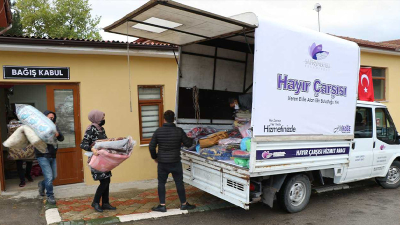 Türkiye İzmir için tek yürek - Resim: 1