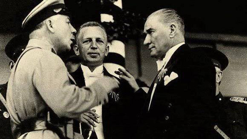 Atatürk: Sovyet dostluğundan ayrılmayın! - Resim: 2