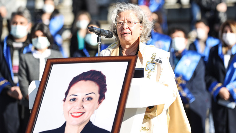 Öldürülen Dr. Öğretim Üyesi Aylin Sözer için tören düzenlendi - Resim: 1