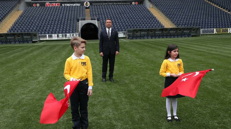 Fenerbahçe'den 'bu güne dek asılan en büyük pankart' - Resim: 2