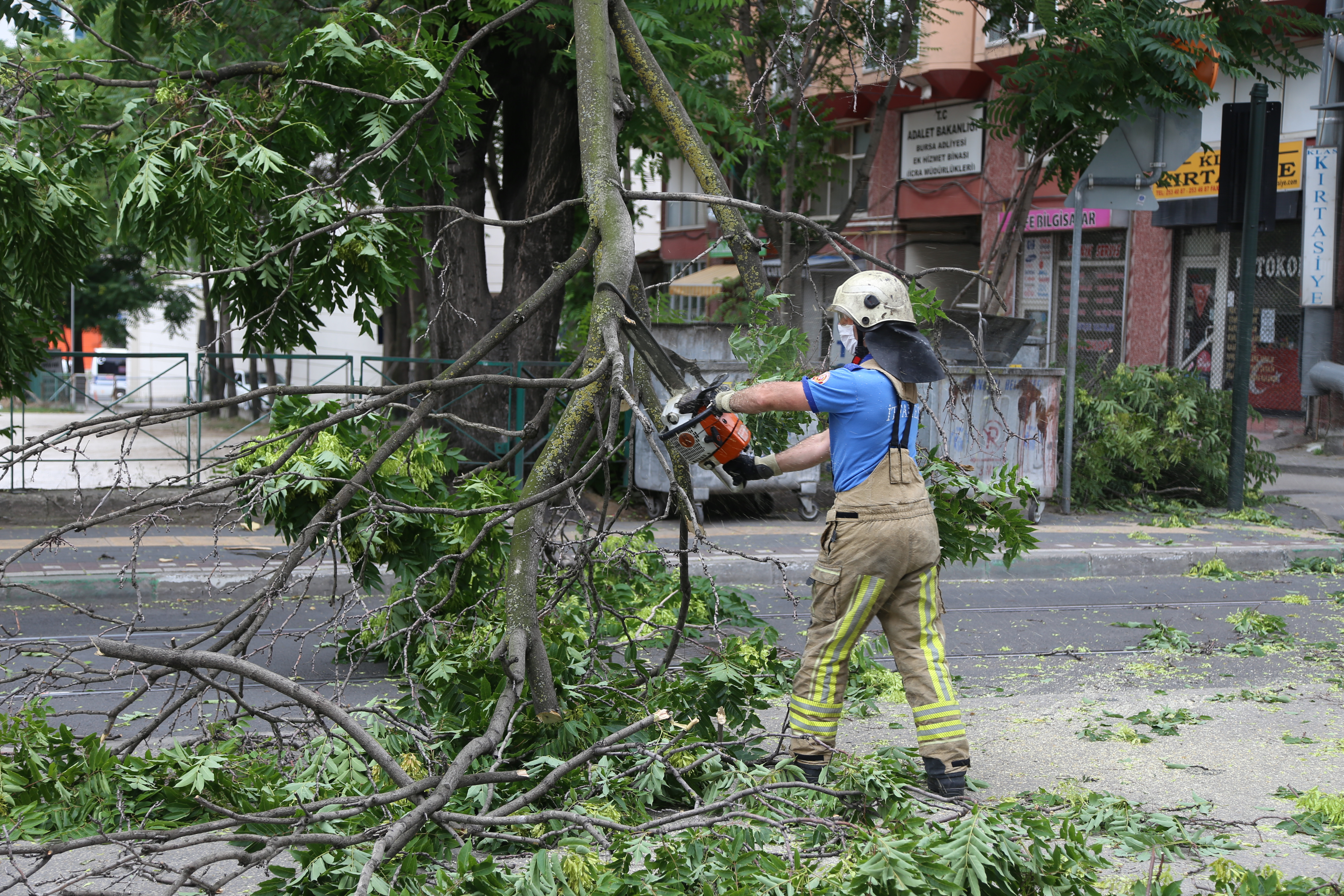 Bursa Kestel'deki selde 5 ölü, 1 kayıp - Resim: 6