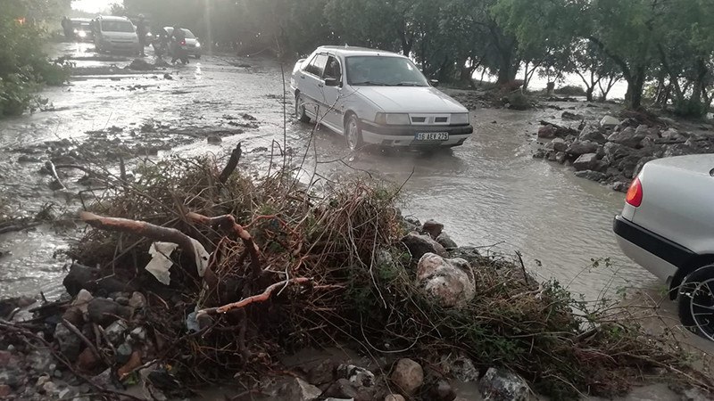 Bursa Kestel'deki selde 5 ölü, 1 kayıp - Resim: 9