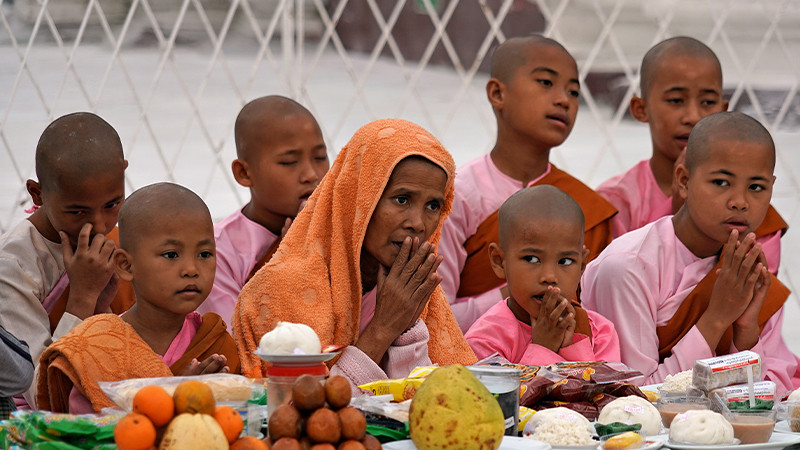 Bülent Eczacıbaşı’nın iki kitabı… - Resim: 2