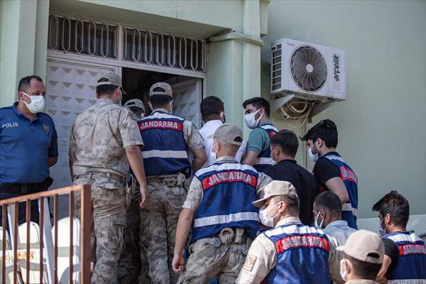 4 ilde hırsızlık ve suç örgütü kurma suçlarından arananlara yönelik operasyon - Resim: 1