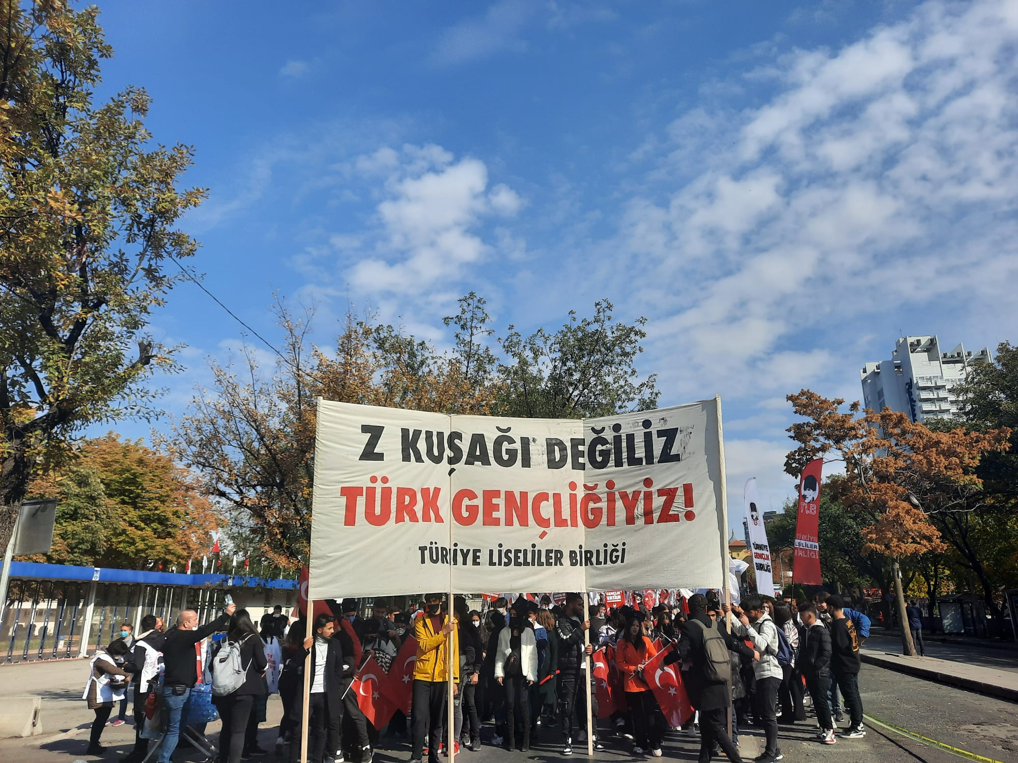 Türk Gençliği emperyalizme meydan okudu - Resim: 6