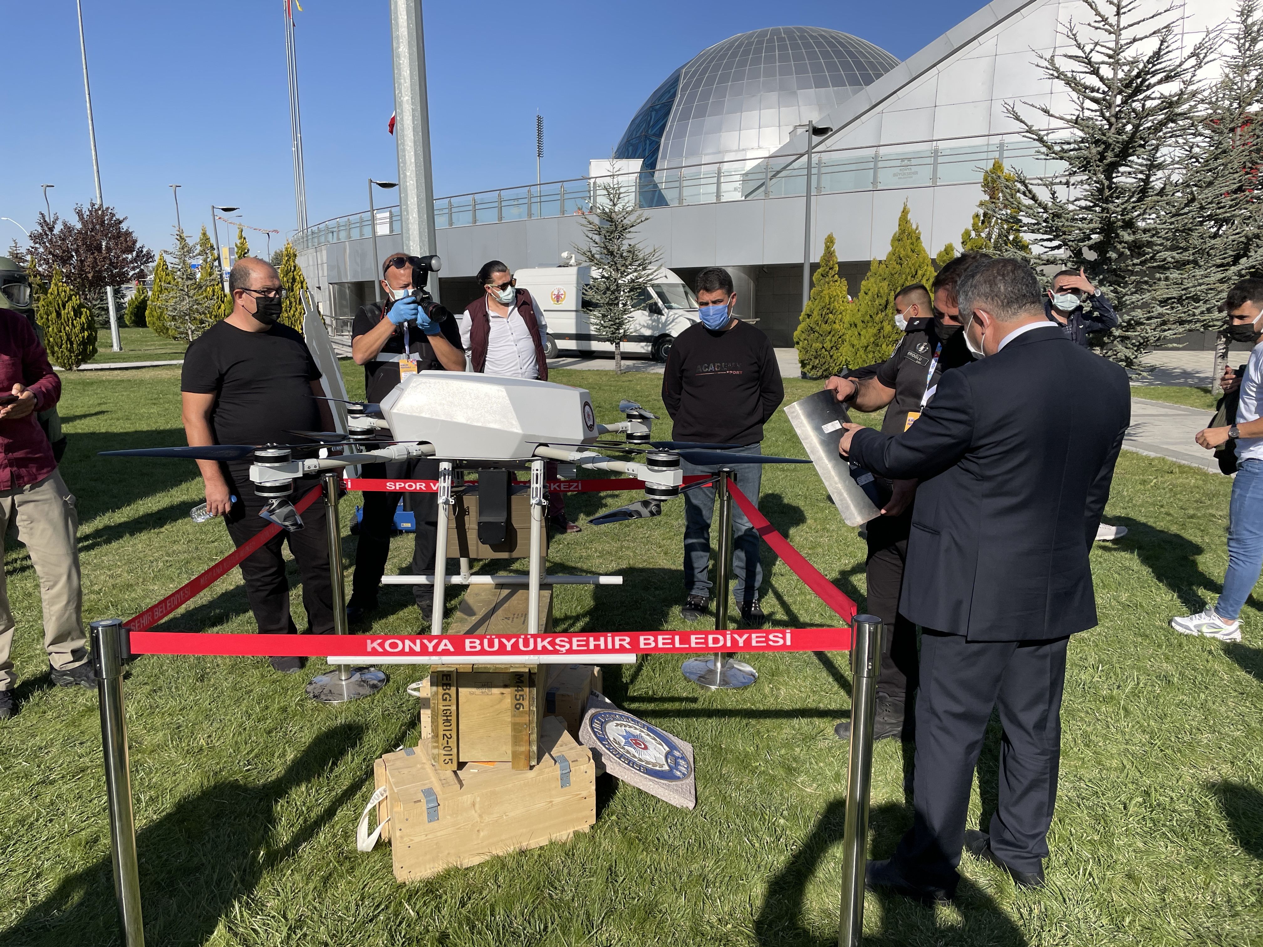 Dünyada ilk Türkiye üretti: İşte dünyanın ilk lazer silahlı dronu 'Eren' - Resim: 1