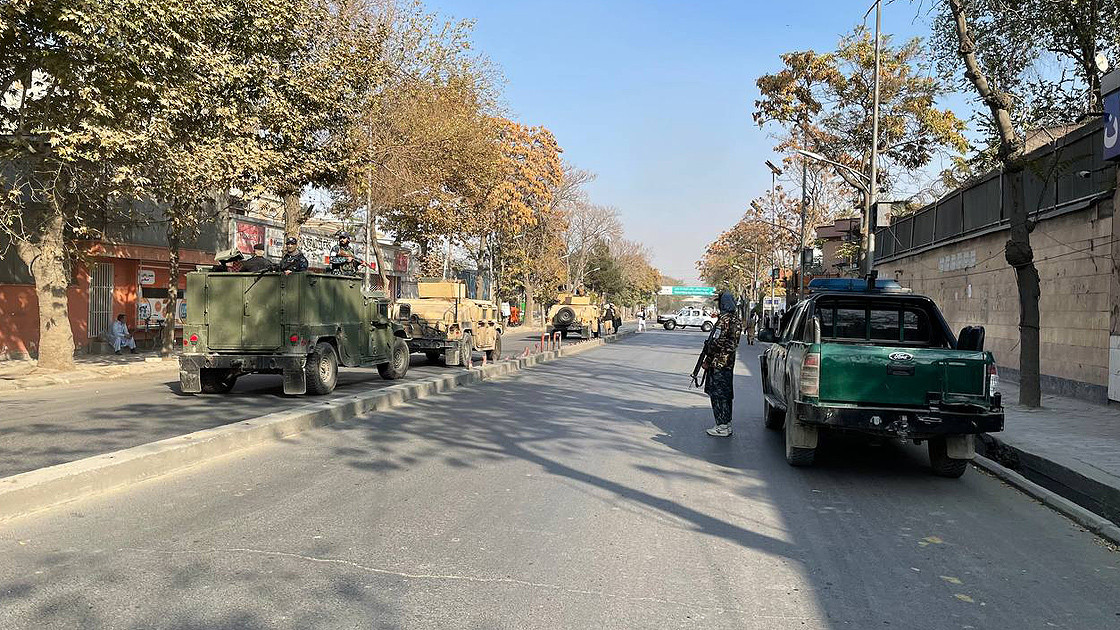 Afganistan'ın başkenti Kabil'de şiddetli patlama - Resim: 1