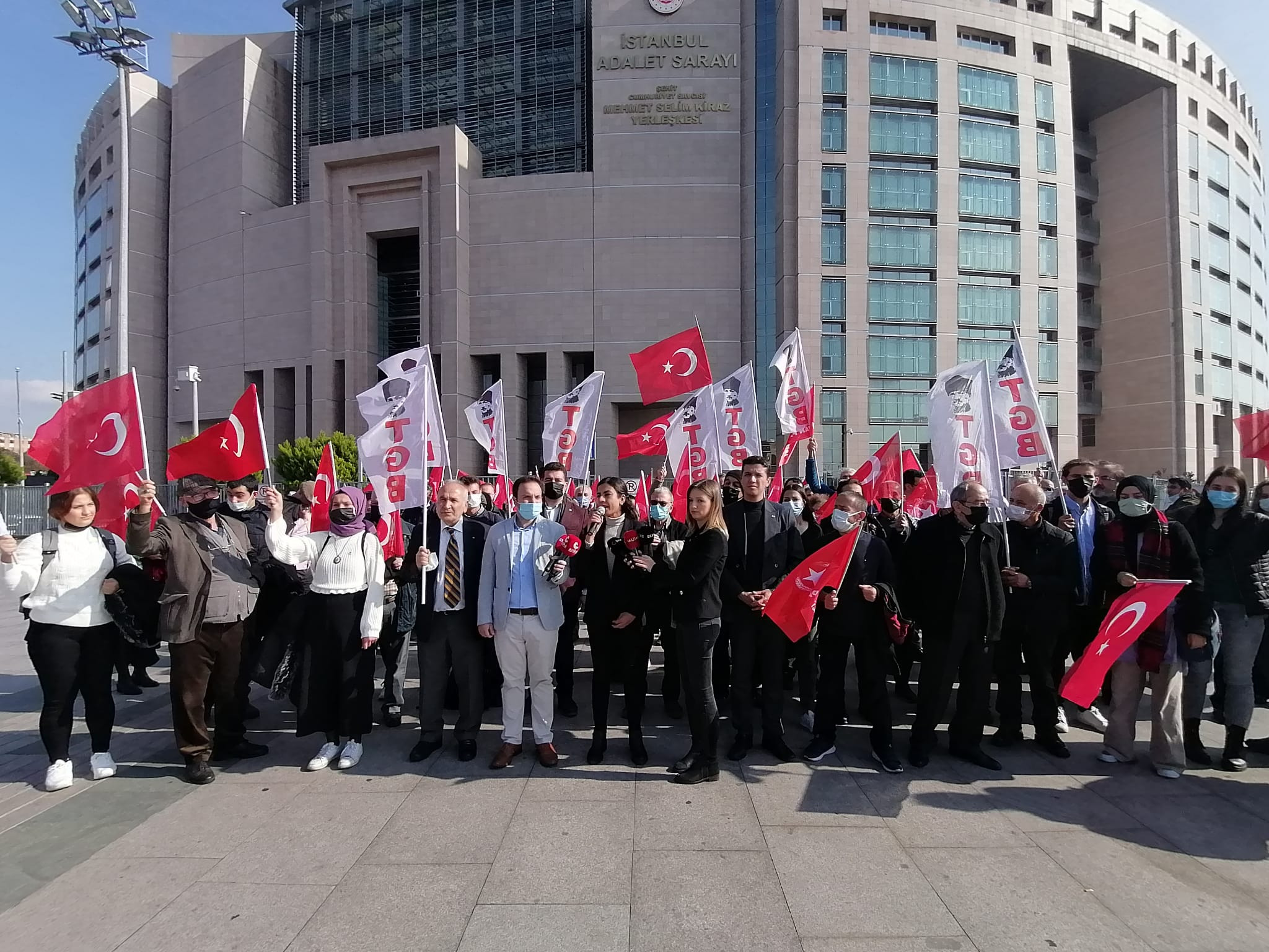 Türk gençliği ABD emperyalizmine meydan okudu: Bizi kimse esir alamaz! - Resim: 3