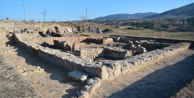 Karabük'te tarihi kantar ağırlığı bulundu - Resim: 1