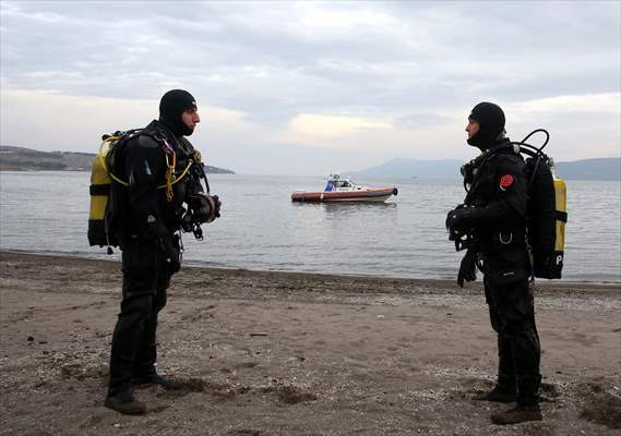 'Kurbağa adamlar' Van Gölü'nde sualtı görevlerine hazırlanıyor - Resim: 1