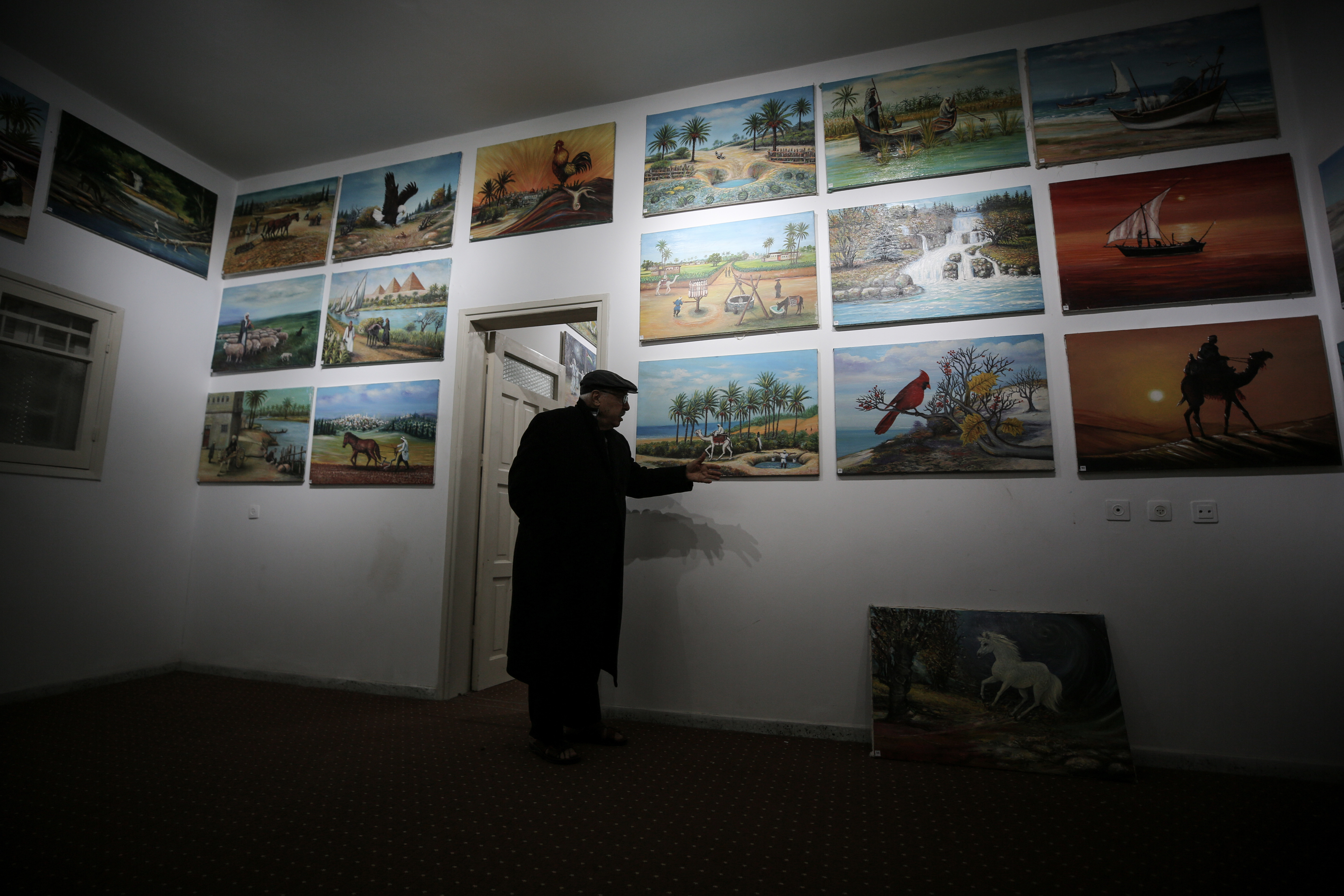 Filistinli ressam Gazze'deki evini sergi salonuna çevirdi - Resim: 3