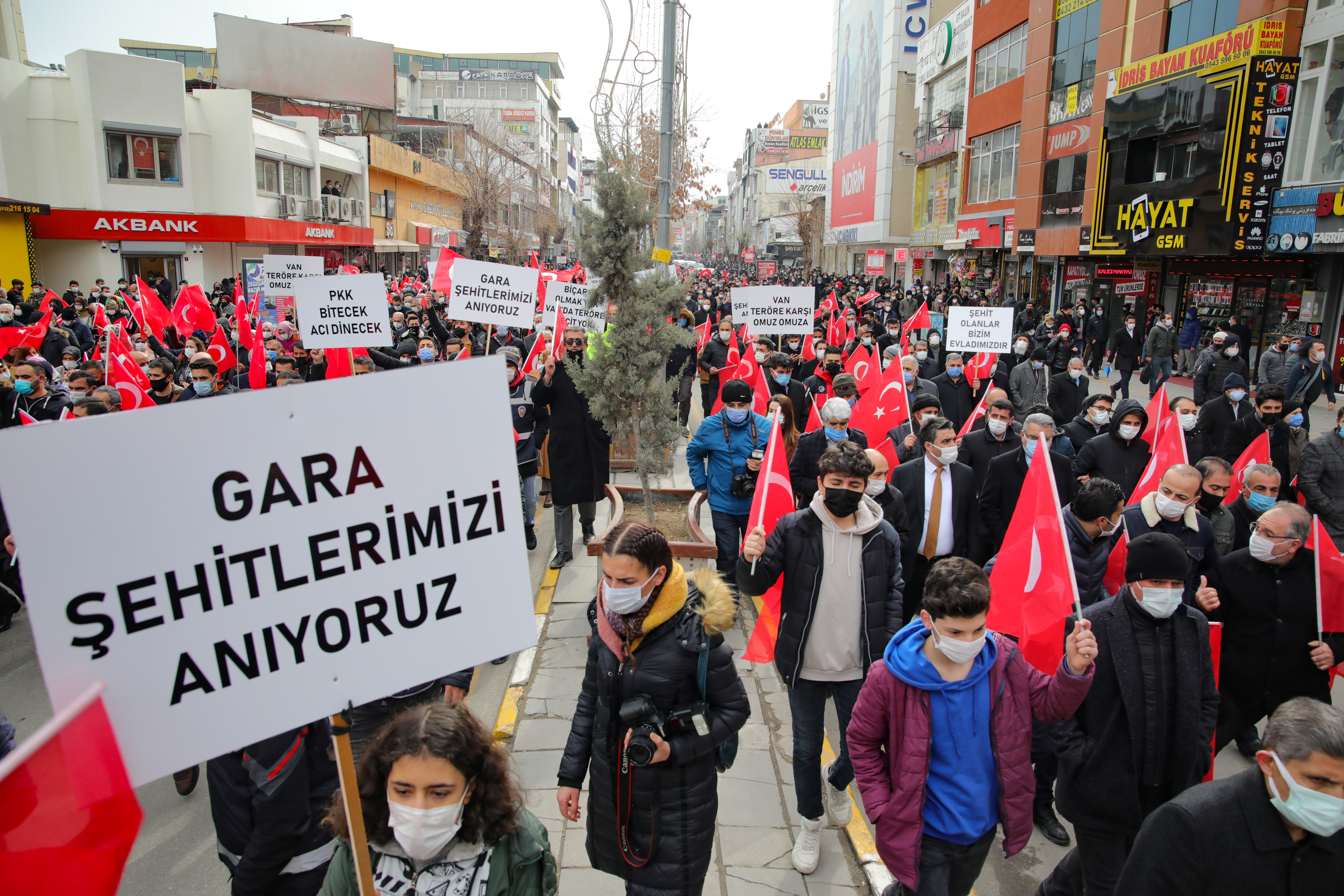 Van PKK'ya karşı tek yürek - Resim: 2