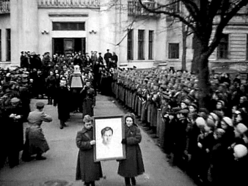 Sovyet vatan kahramanı beyaz perdede - Resim: 2