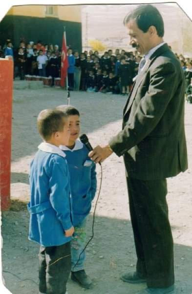 Anıt gibi bir ismi, öğretmeni, partiliyi uğurladık... - Resim: 2