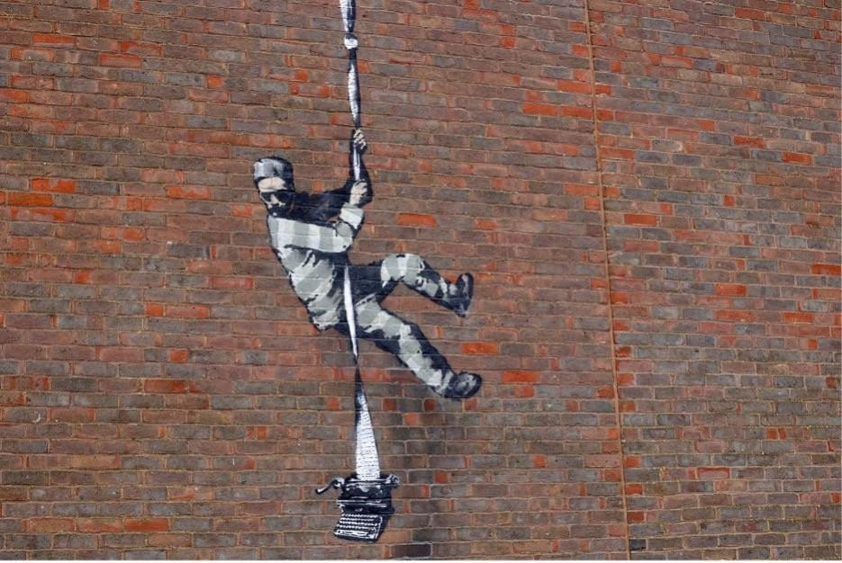 'Abartılmış grafiti sanatçısı' Banksy: Herkes kendini paylaşma derdinde o ise gizem peşinde - Resim: 1