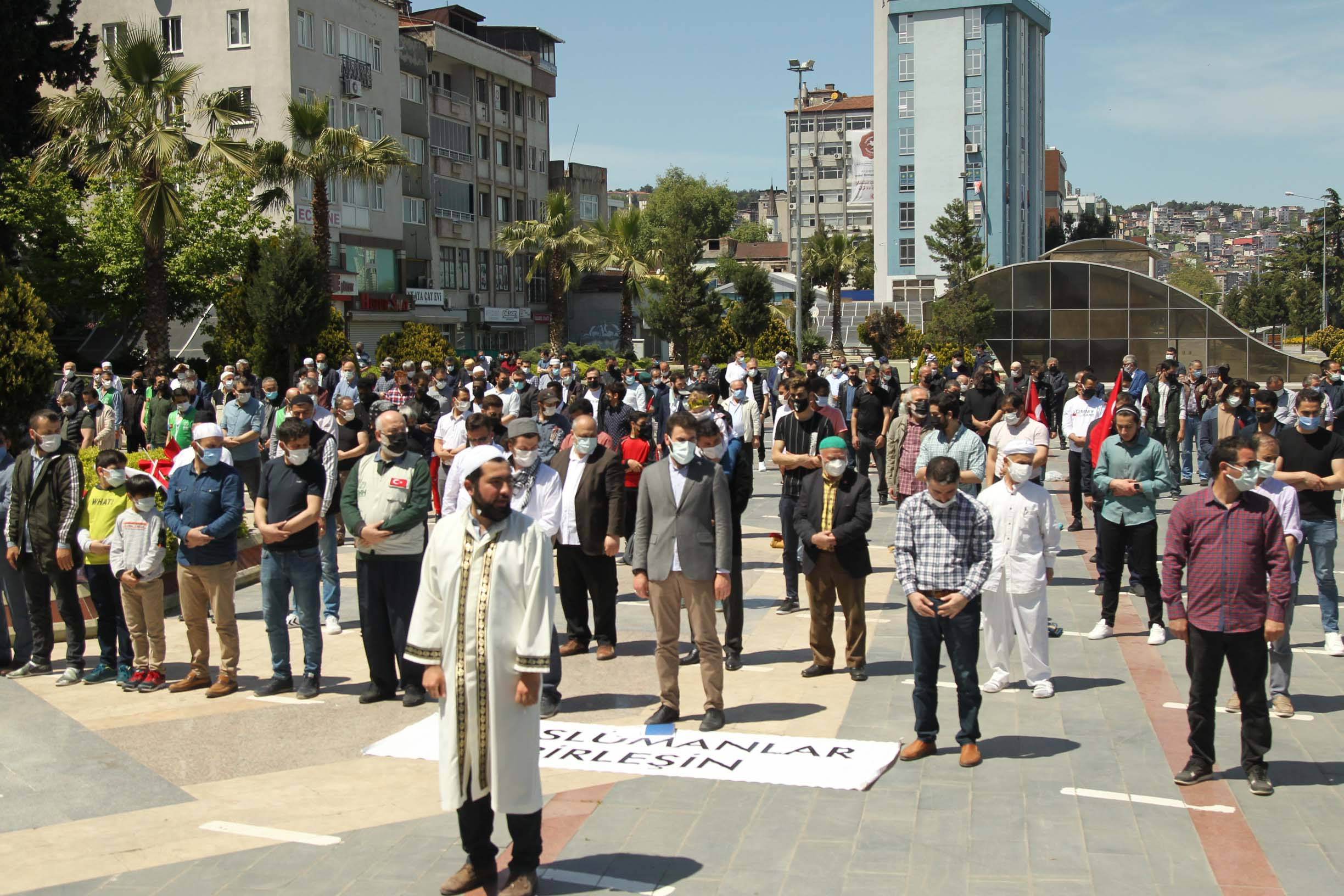 Samsun'da İsrail'in Filistin'e yönelik saldırıları protesto edildi - Resim: 2