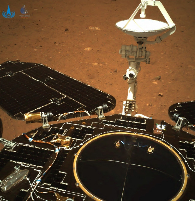 Çin'in uzay aracı Zhurong Mars'a iniş yaptı - Resim: 2